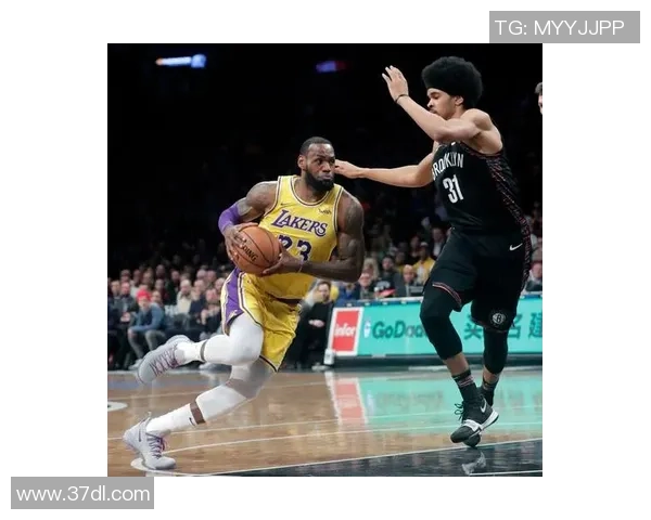 2018年湖人与篮网激战回顾:经典对决与球星表现的深度分析 2018年湖人与篮网激战回顾:经典对决与球星表现的深度分析