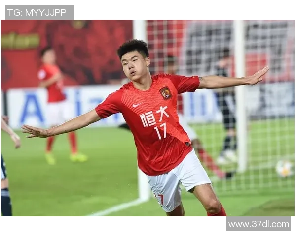 墨尔本胜利对恒大比赛前瞻与胜负预测分析及关键球员表现展望 墨尔本胜利对恒大比赛前瞻与胜负预测分析及关键球员表现展望